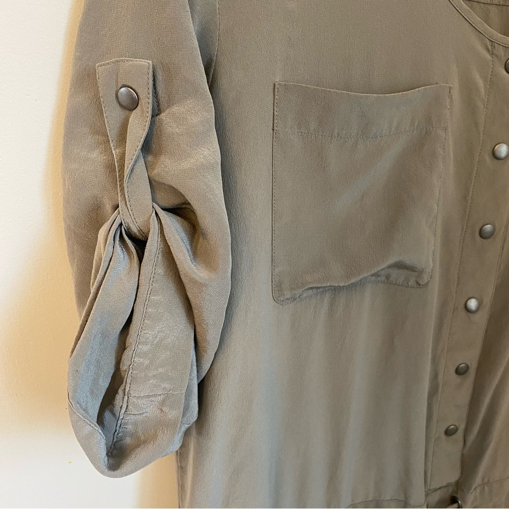 Club Monaco 100% Silk Utility Mini Shirt Dress Size 2 Green Minimalist - Picture 5 of 9